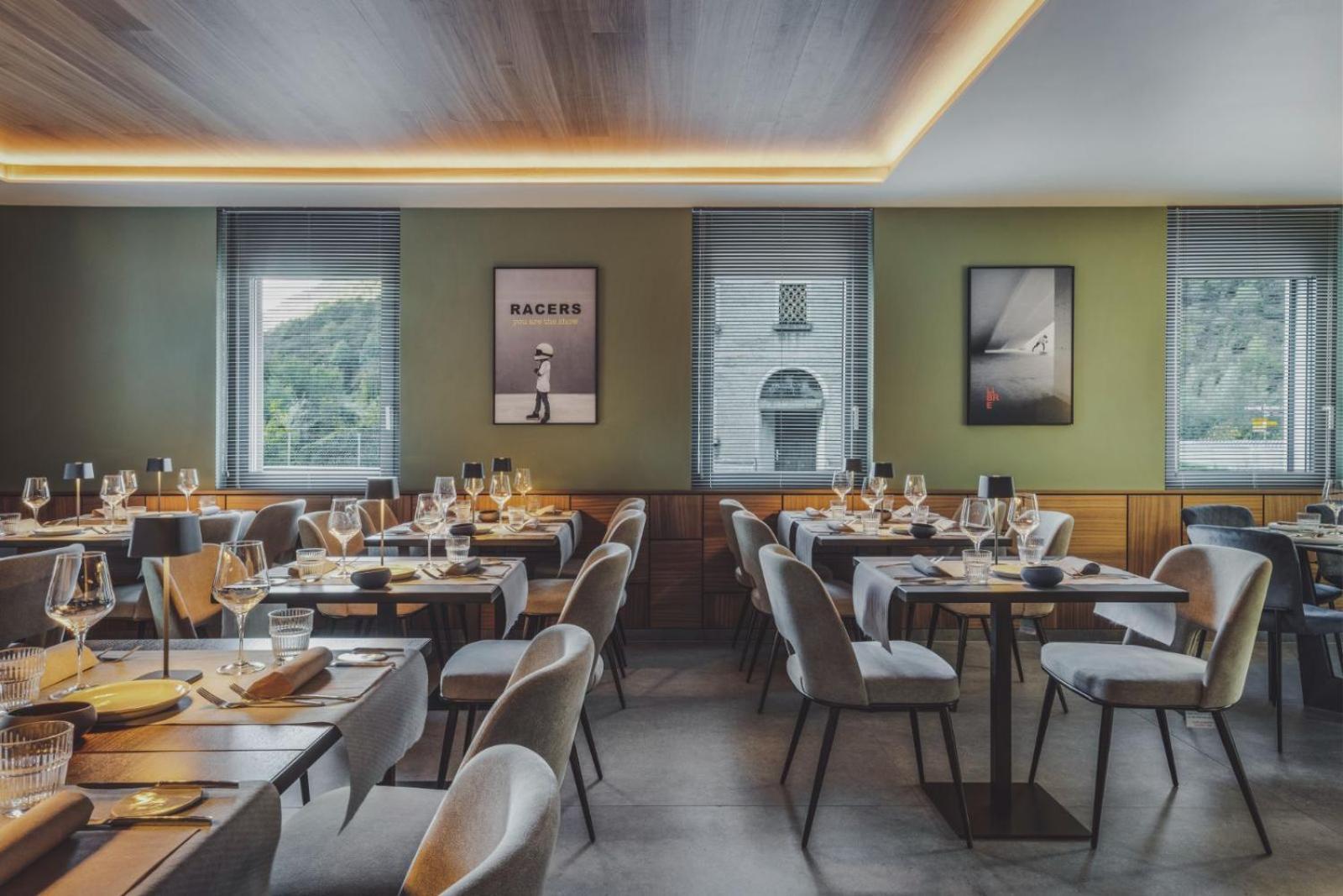 3 Vie Restaurant & Rooms Acquarossa Luaran gambar